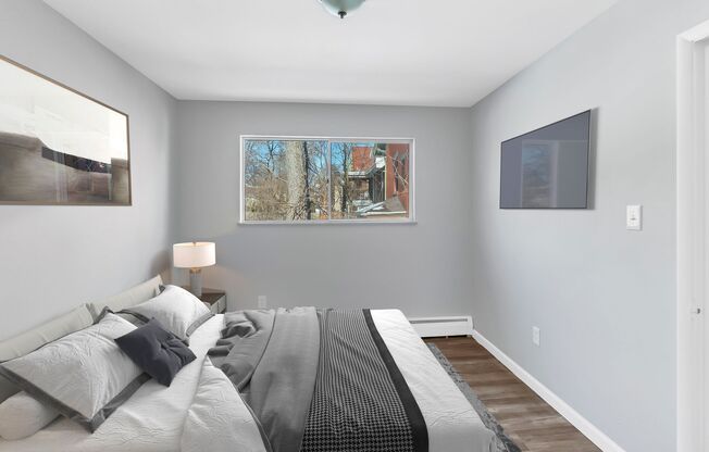 Newly Renovated 1 Bedroom