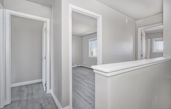 3 beds, 1.5 baths, 1,150 sqft, $1,599, Unit 2029