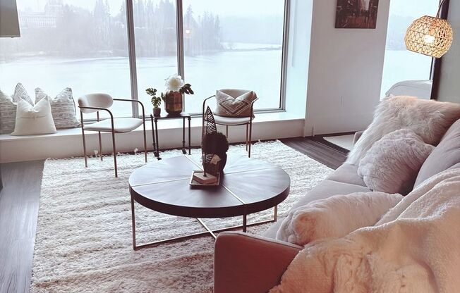 1 bed, 1 bath, 450 sqft, $3,399, Unit 410-912