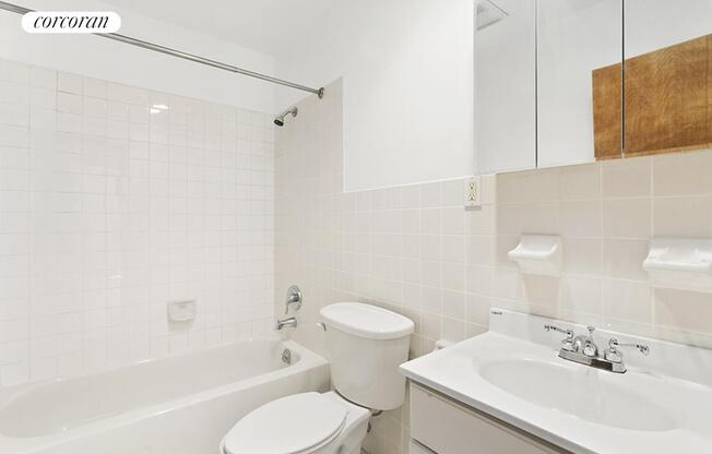 36 SAINT FELIX ST