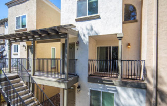 2 beds, 2 baths, $2,895, Unit # 09