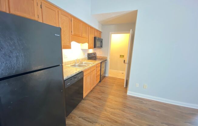 1 bed, 1 bath, 408 sqft, $695, Unit 86