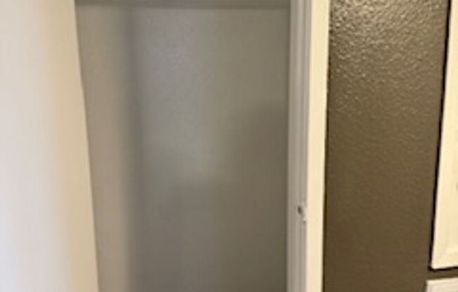 1 bed, 1 bath, 750 sqft, $925, Unit 6713