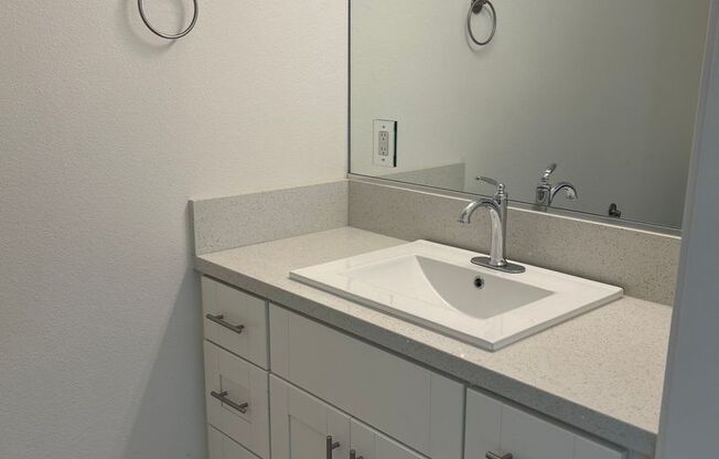 2 beds, 2.5 baths, 1,349 sqft, $4,700, Unit 123