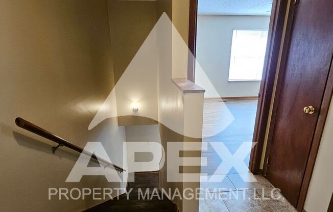 2 beds, 1.5 baths, 1,040 sqft, $1,400, Unit 7956 Andersonville Pike