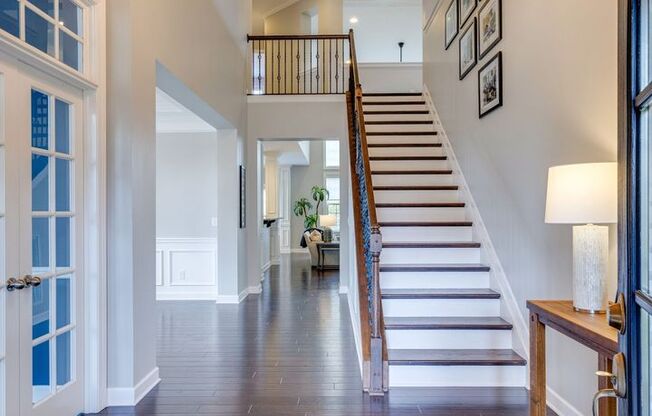 5 Bedroom Home in Franklin (Easy access to interstate)