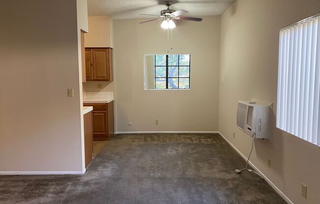 1 bed, 1 bath, $1,895, Unit M