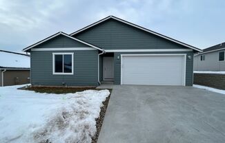 Luxury 3 bedroom, 2 bath home with double garage!