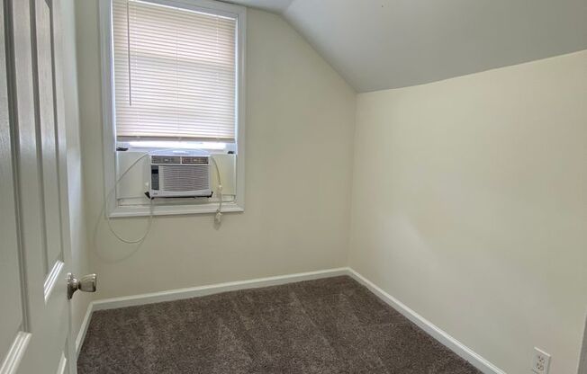 3 beds, 1 bath, $1,850