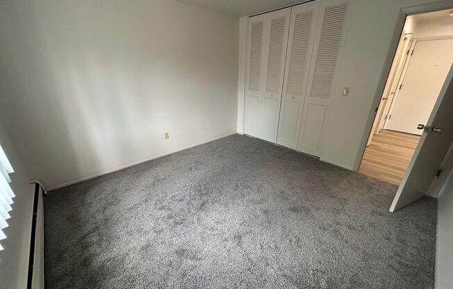 1 bed, 1 bath, $995, Unit 234