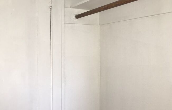 Studio, 1 bath, 310 sqft, $1,299, Unit 204