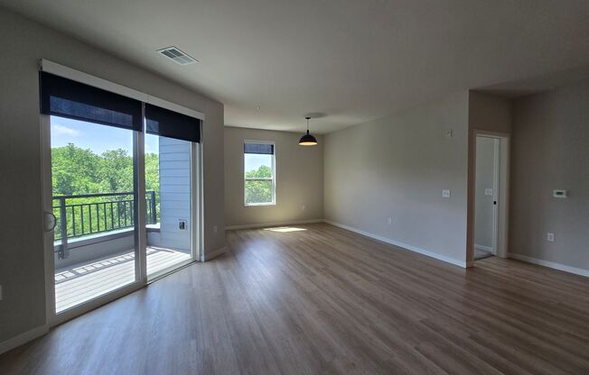 2 beds, 2 baths, 1,244 sqft, $2,170, Unit 8421-127