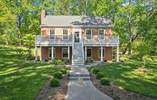 Spacious and Charming 5 BR/3 BA Single-Family Home in Upper Marlboro!