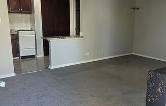 Studio, 1 bath, $870, Unit 15302-06