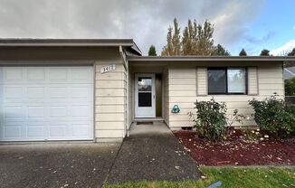 2 Bedroom Gresham Duplex