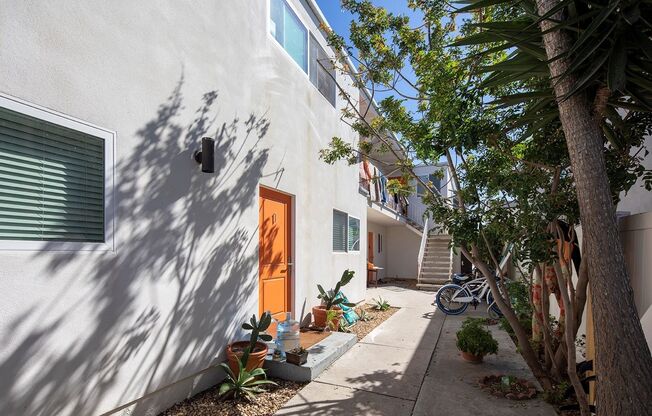 Long Branch Apartments