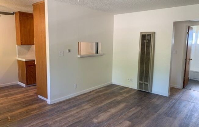 1 bed, 1 bath, 550 sqft, $2,145, Unit 44