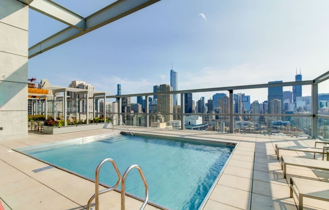 Eight O Five Apartments Rooftop Pool with a City View at 805 N. Lasalle, Chicago