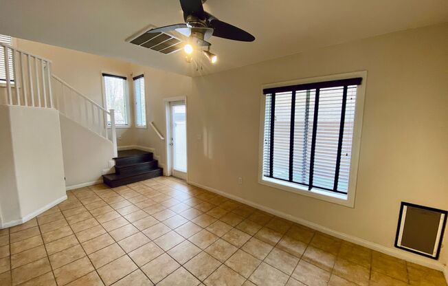 3 beds, 3 baths, $2,050