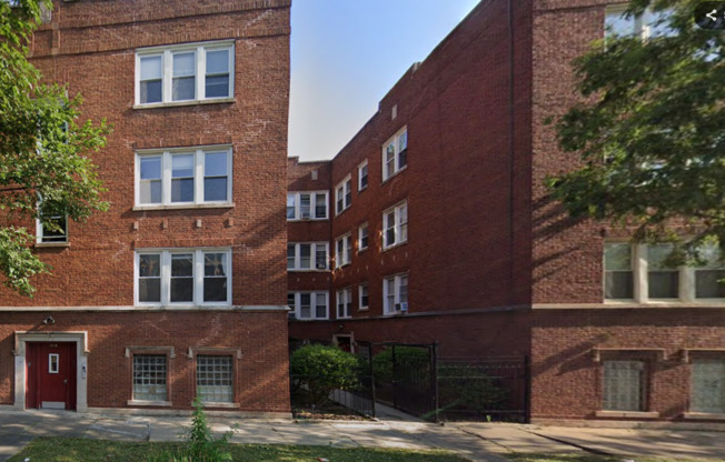 7752 S Racine / 1204-18 W 78TH