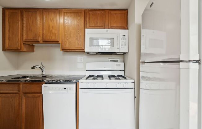1 bed, 1 bath, 410 sqft, $1,925, Unit 304