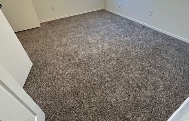 2 beds, 2 baths, 926 sqft, $1,150, Unit 415-231