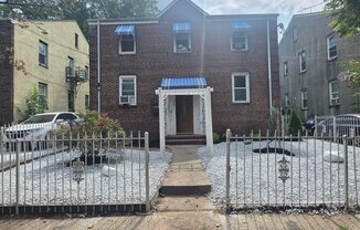 478 FABYAN PL