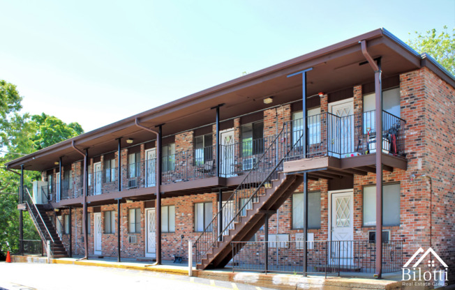 1 bed, 1 bath, 700 sqft, $1,550, Unit A-13