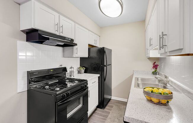 1 bed, 1 bath, 850 sqft, $1,575, Unit A2-208