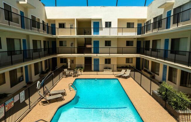 Studio, 1 bath, 595 sqft, $2,298, Unit 108