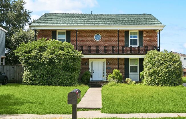 Charming Southern Oasis in the Heart of New Orleans