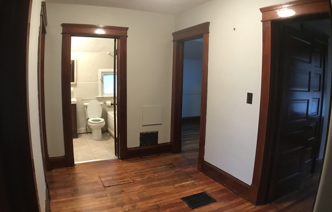 4 beds, 1 bath, $1,500