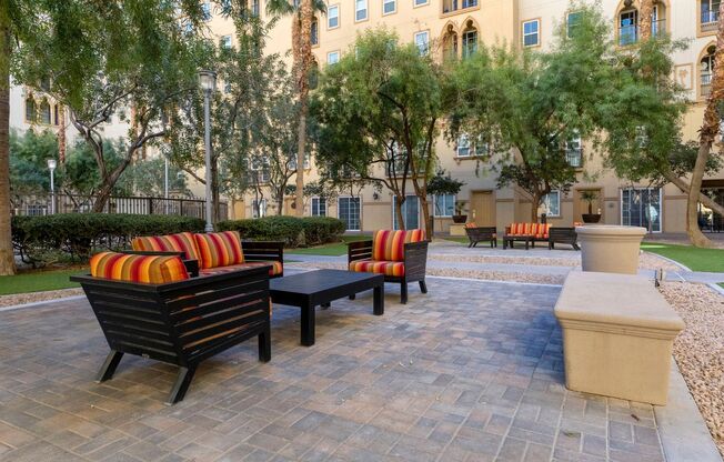 Furnished Exquisite 1-Bedroom Luxury Condo Minutes from the LV Strip with Resort-Style Amenities