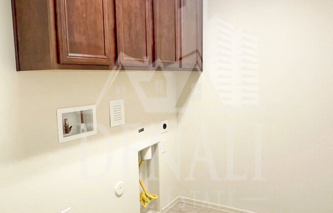 3 beds, 2.5 baths, 2,446 sqft, $2,395