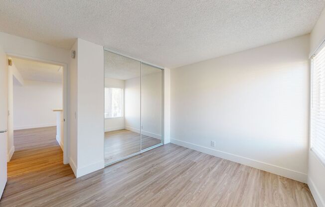2 beds, 1 bath, 720 sqft, $2,325, Unit 213C