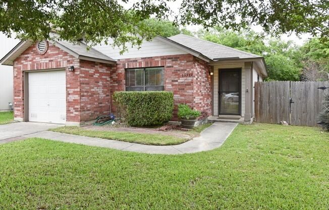 LARGE DECK  |  MATURE TREES  |  GREAT LOCATION NEAR 1604 & I-35