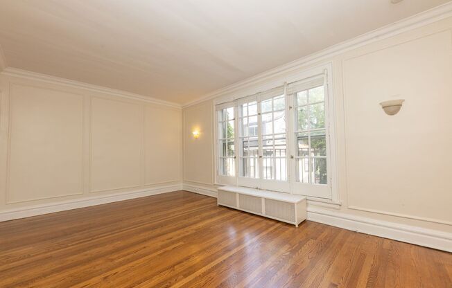 1 bed, 1 bath, 595 sqft, $1,395, Unit 1010-2N