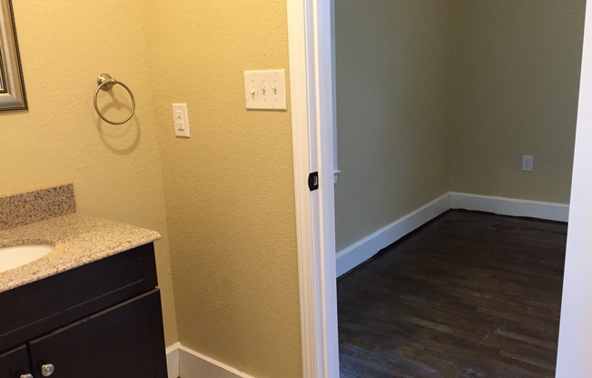 3 beds, 2 baths, $2,495