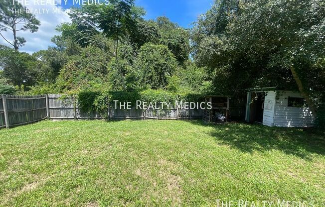 2470 LAVAL DR