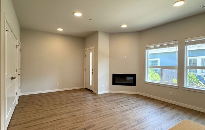Reverie at Silver Creek LLC_John - 8614 (Marketing Only)