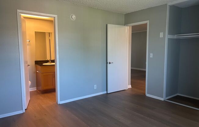 2 beds, 1.5 baths, 866 sqft, $2,695, Unit 801G10