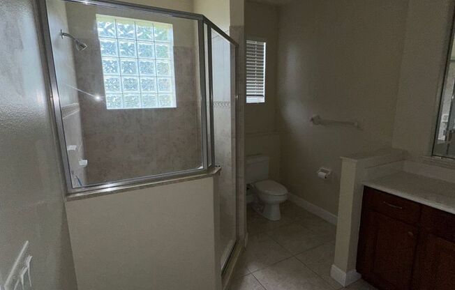 2 beds, 2 baths, $2,450