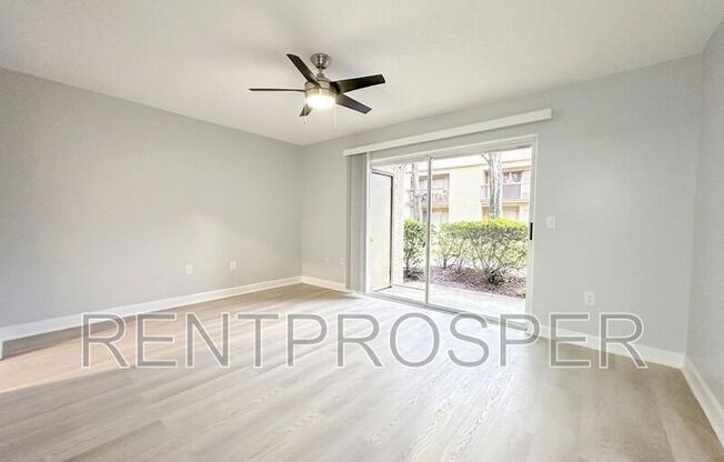 4267 S SEMORAN BOULEVARD