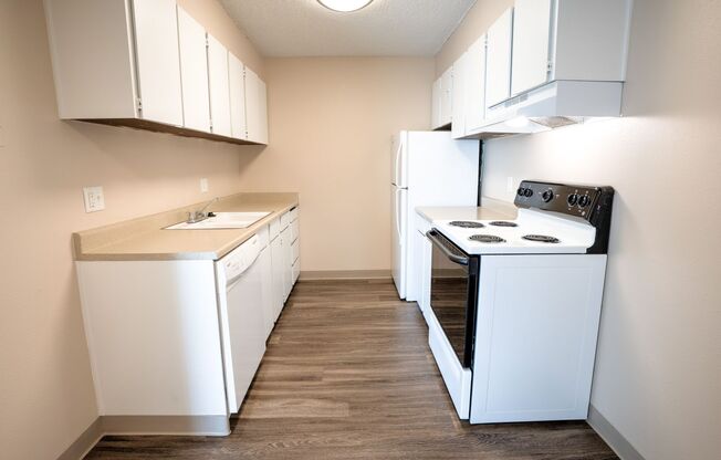 1 bed, 1 bath, 675 sqft, $1,195, Unit 179