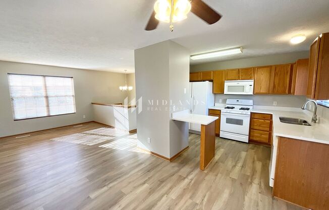 3 beds, 2 baths, $1,850