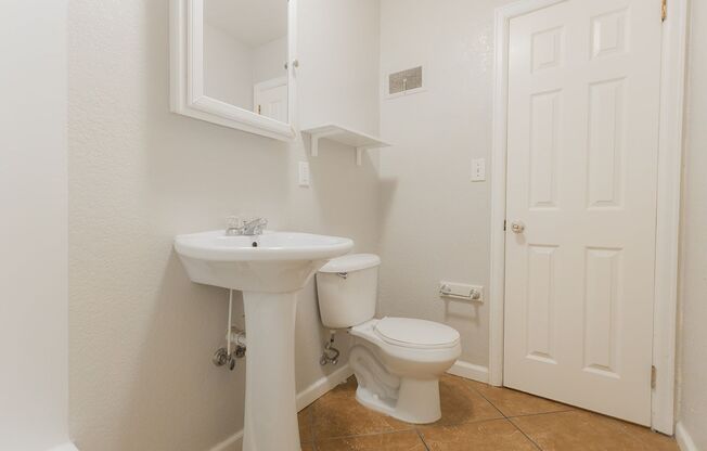 3 beds, 2 baths, 1,028 sqft, $3,750, Unit 100