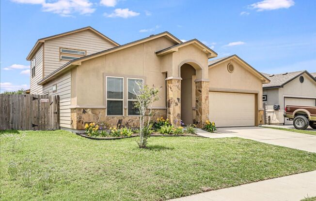 7617 Diamond - 4/bedroom 3/bathroom - $2,895/month