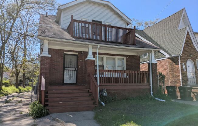 15861 Cherrylawn 3bed/2 full bath with formal dining room located in Fitzgerald