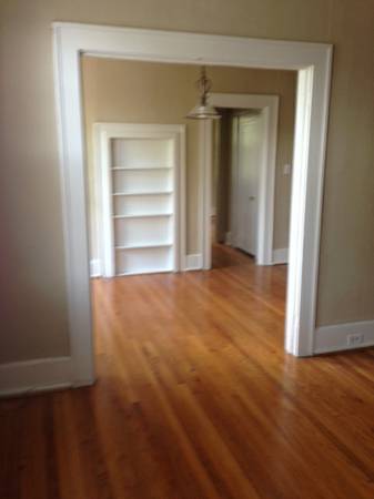 1 bed, 1 bath, $895, Unit Apt 104