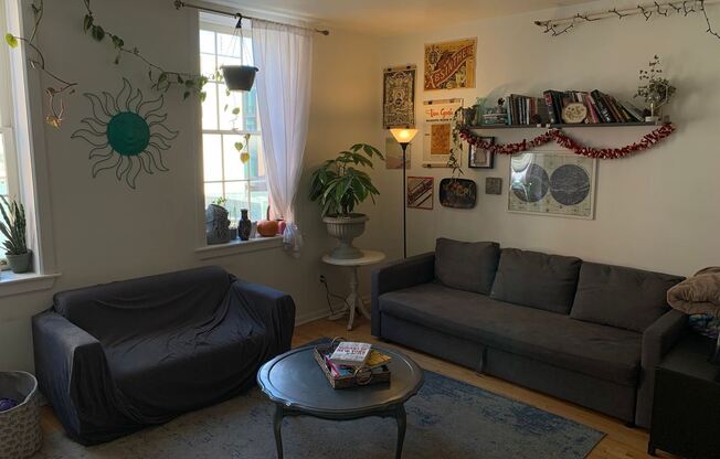 Bright Old City Loft
